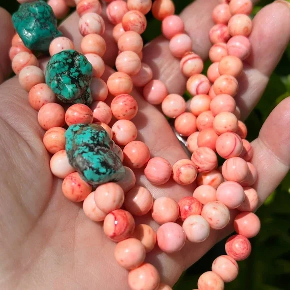 VINTAGE ANGEL SKIN CORAL &LARGE TURQUOISE BEADS LONG NECKLACE UNIQUE COLOR COMBO
